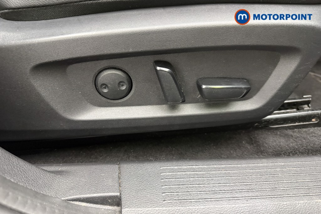 Nissan Qashqai Tekna Manual Petrol SUV - Stock Number (1670672) - 25th supplementary image