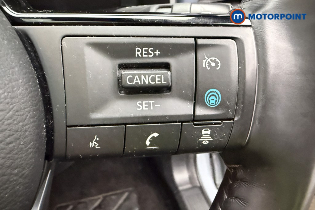 Nissan Qashqai Tekna Manual Petrol SUV - Stock Number (1670672) - 28th supplementary image