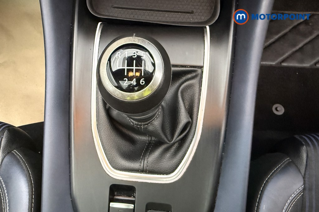 Nissan Qashqai Tekna Manual Petrol SUV - Stock Number (1670672) - 36th supplementary image