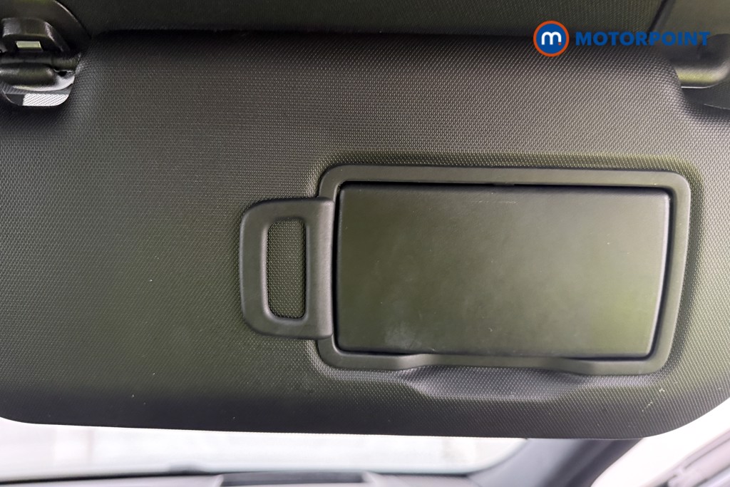 Nissan Qashqai Tekna Manual Petrol SUV - Stock Number (1670672) - 39th supplementary image