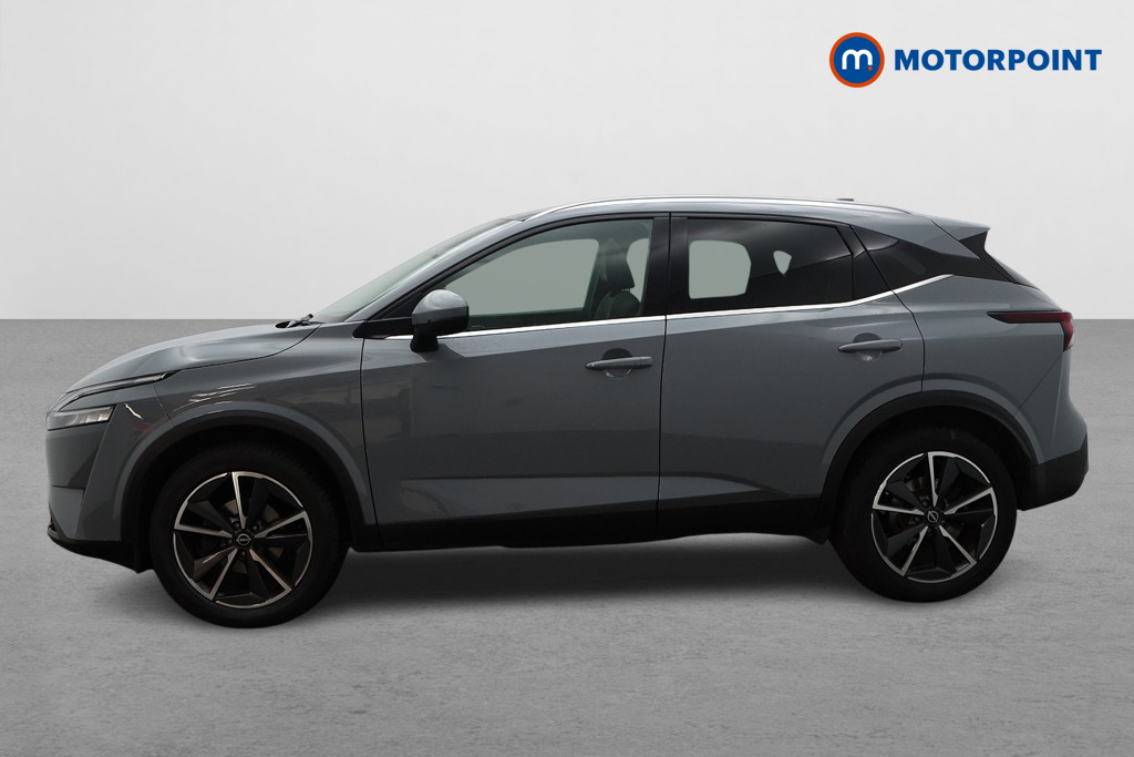 Nissan Qashqai Tekna Manual Petrol SUV - Stock Number (1670672) - Passenger side