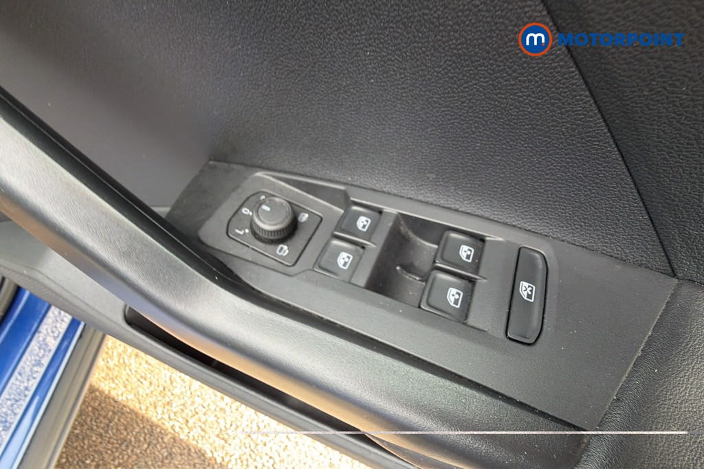 Volkswagen T-Cross SE Manual Petrol SUV - Stock Number (1670967) - 4th supplementary image
