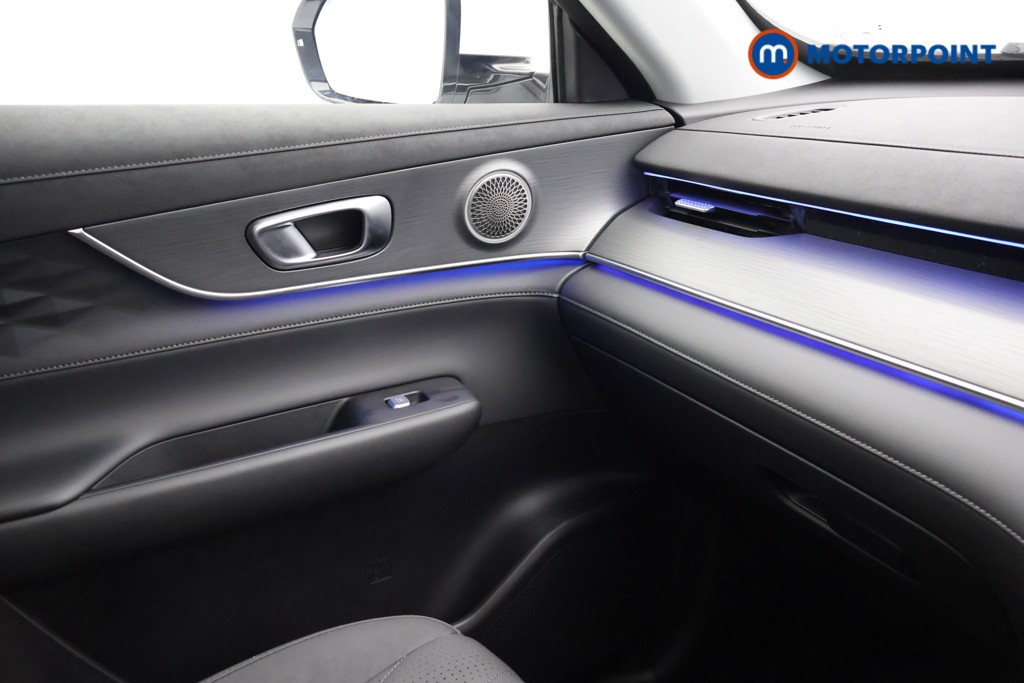 Chery Tiggo 8 Summit Automatic Petrol Plug-In Hybrid SUV - Stock Number (1671401) - 14th supplementary image