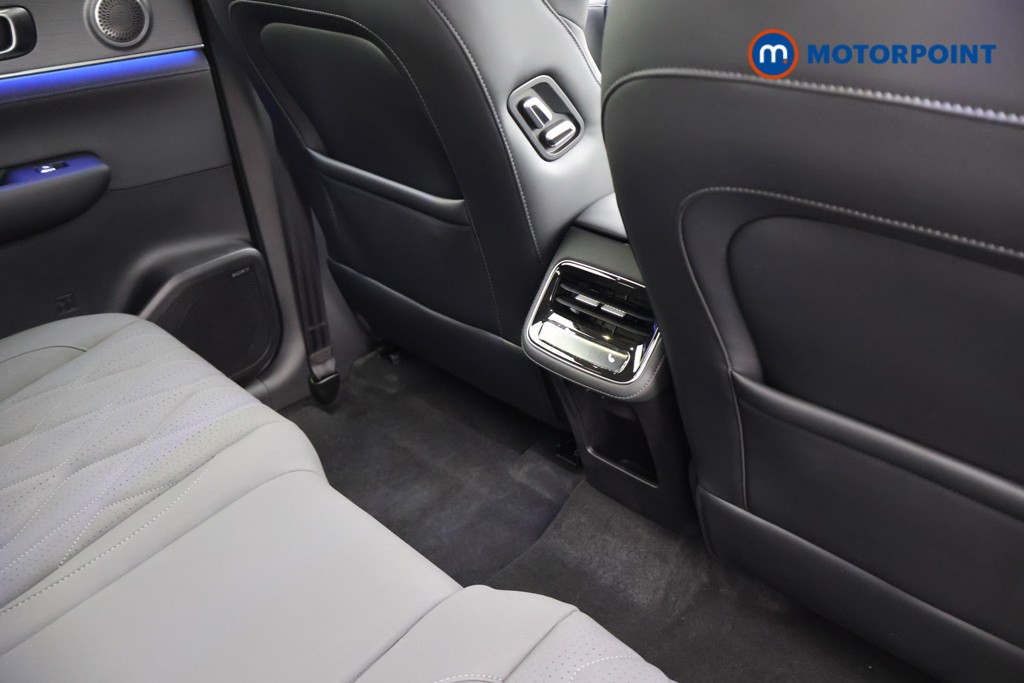 Chery Tiggo 8 Summit Automatic Petrol Plug-In Hybrid SUV - Stock Number (1671401) - 24th supplementary image