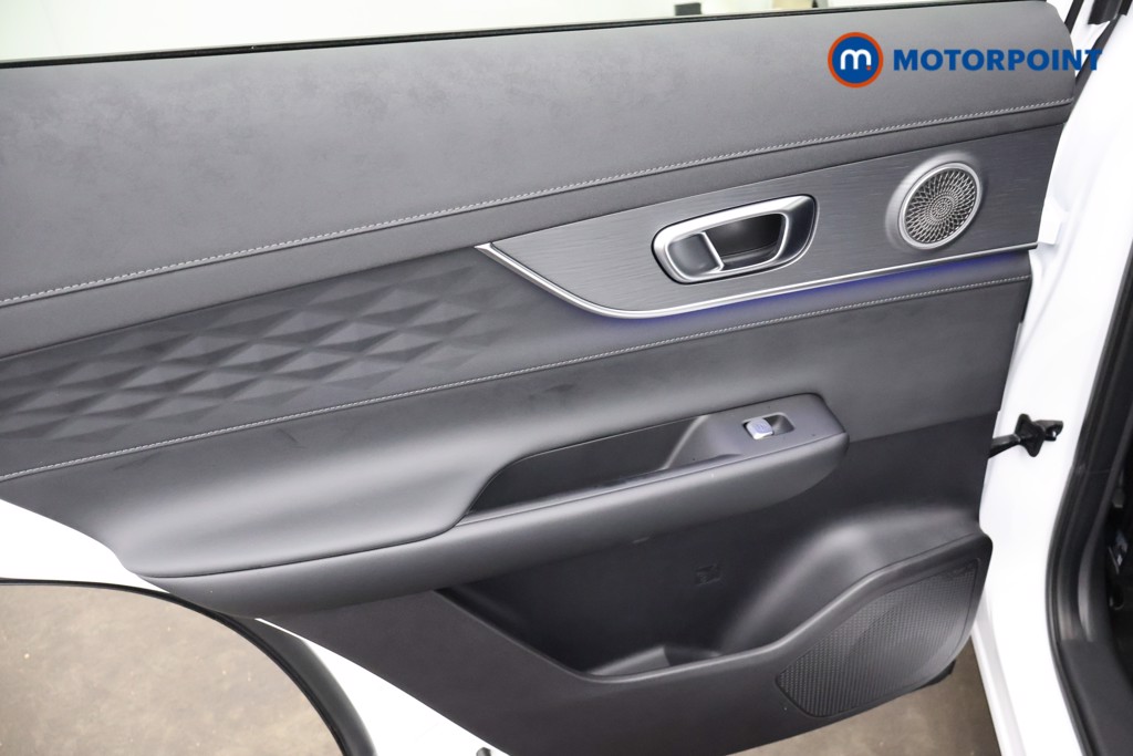 Chery Tiggo 8 Summit Automatic Petrol Plug-In Hybrid SUV - Stock Number (1671401) - 27th supplementary image