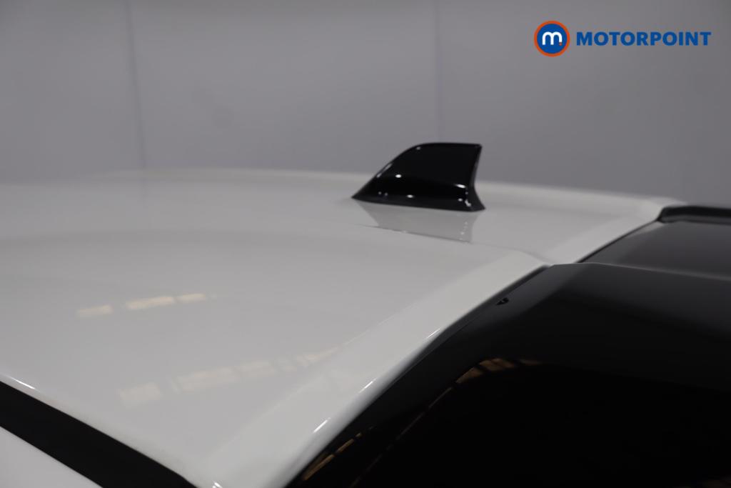 Nissan Juke Acenta Premium Manual Petrol SUV - Stock Number (1671481) - 12th supplementary image