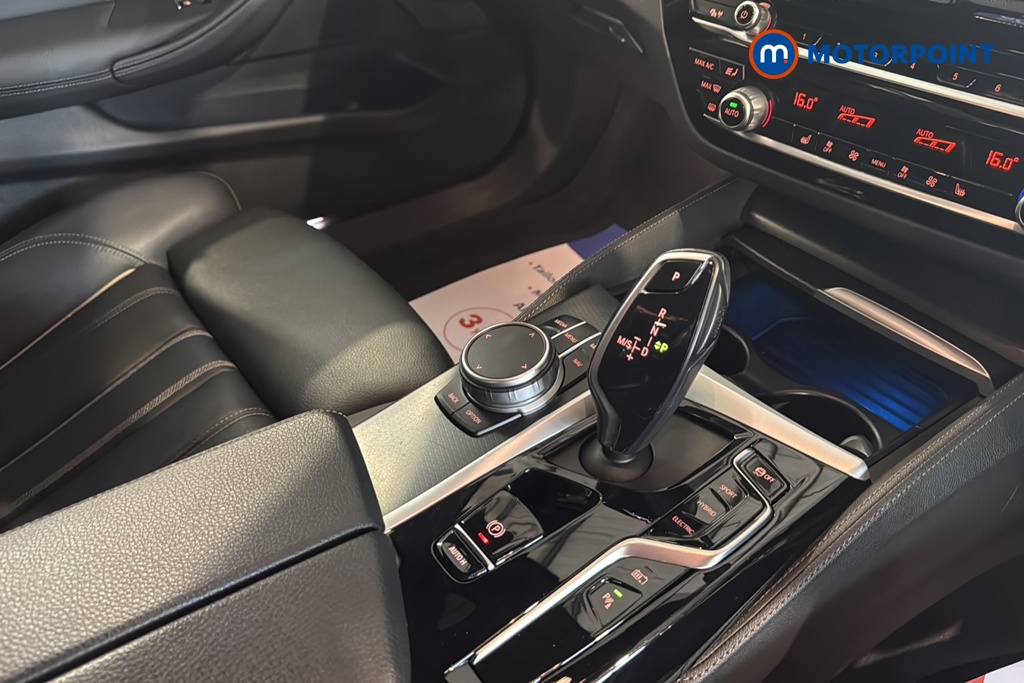 BMW 5 Series M Sport Automatic Petrol Plug-In Hybrid Saloon - Stock Number (1671708) - 15th supplementary image