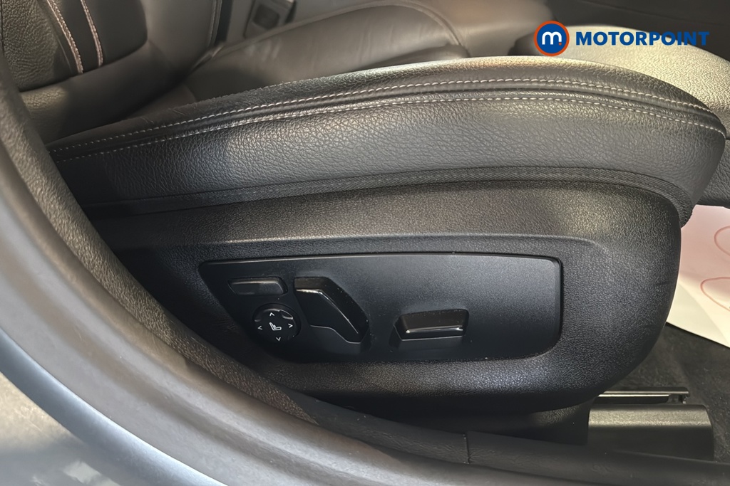 BMW 5 Series M Sport Automatic Petrol Plug-In Hybrid Saloon - Stock Number (1671708) - 23rd supplementary image