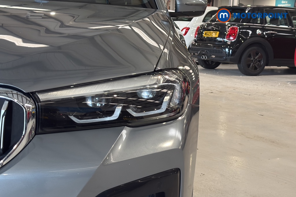BMW 5 Series M Sport Automatic Petrol Plug-In Hybrid Saloon - Stock Number (1671708) - 42nd supplementary image