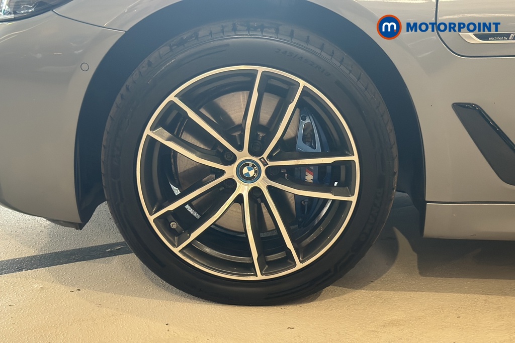 BMW 5 Series M Sport Automatic Petrol Plug-In Hybrid Saloon - Stock Number (1671708) - 44th supplementary image