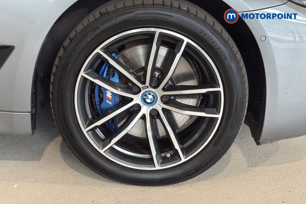 BMW 5 Series M Sport Automatic Petrol Plug-In Hybrid Saloon - Stock Number (1671708) - 47th supplementary image