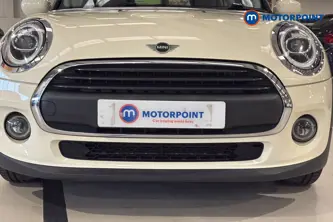 Mini Hatchback One Classic Manual Petrol Hatchback - Stock Number (1671743) - 43rd supplementary image