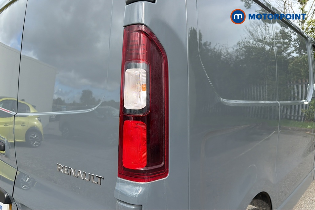 Renault Trafic Extra Sport Manual Diesel Panel Van - Stock Number (1671863) - 36th supplementary image