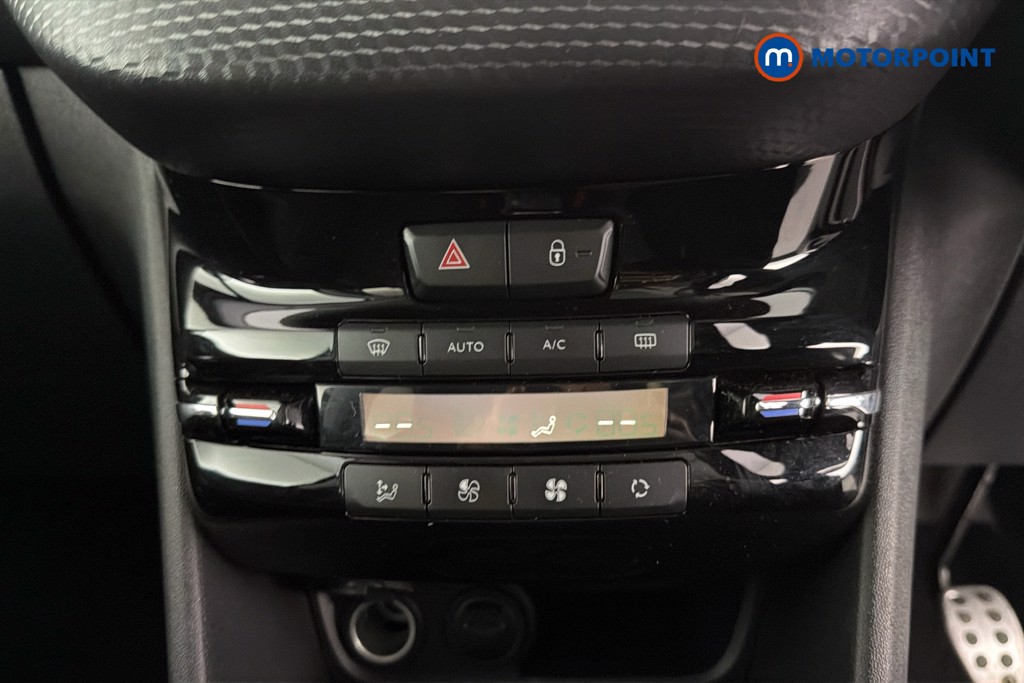 Peugeot 208 Gt Line Manual Petrol Hatchback - Stock Number (1671926) - 12th supplementary image