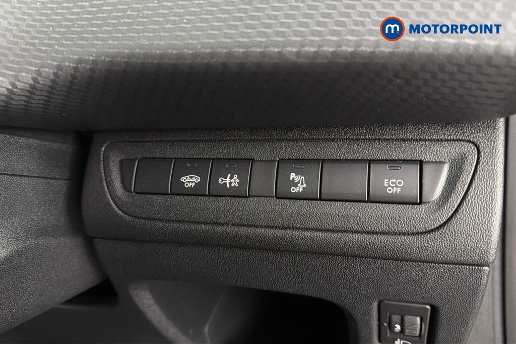 Peugeot 208 Gt Line Manual Petrol Hatchback - Stock Number (1671926) - 16th supplementary image