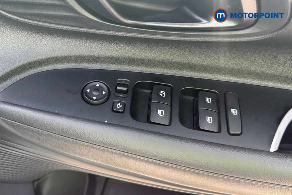 Hyundai Bayon Se Connect Manual Petrol SUV - Stock Number (1672249) - 19th supplementary image