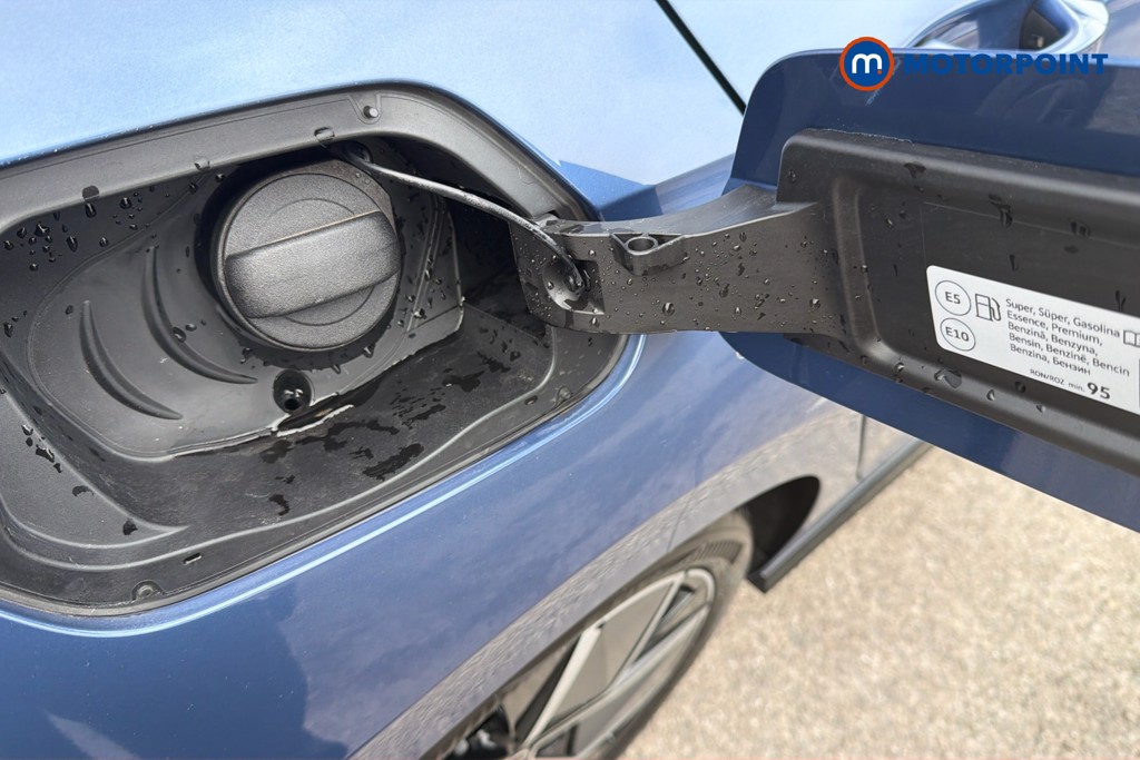 Volkswagen Golf Black Edition Manual Petrol Hatchback - Stock Number (1672324) - 27th supplementary image