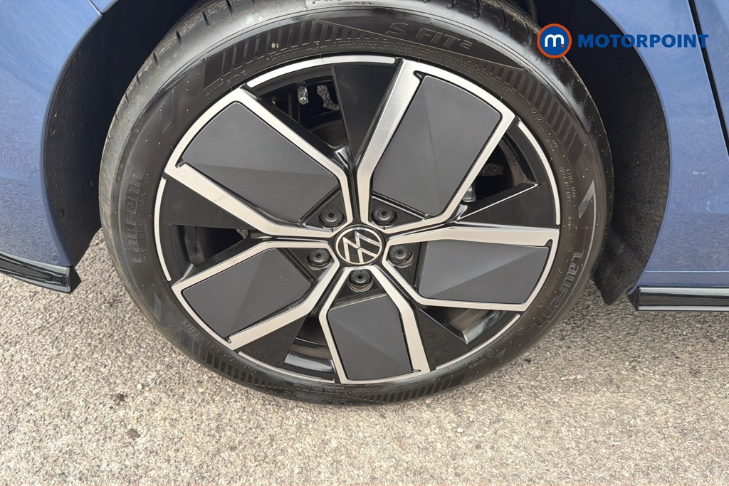 Volkswagen Golf Black Edition Manual Petrol Hatchback - Stock Number (1672324) - 1st supplementary image