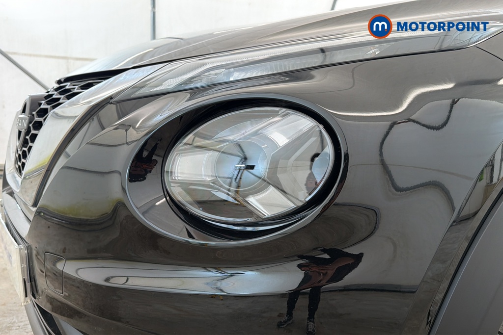 Nissan Juke Acenta Premium Automatic Petrol SUV - Stock Number (1672377) - 42nd supplementary image