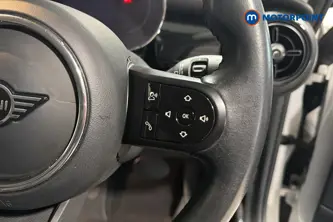 Mini Hatchback Cooper S Level 1 Automatic Electric Hatchback - Stock Number (1672433) - 3rd supplementary image