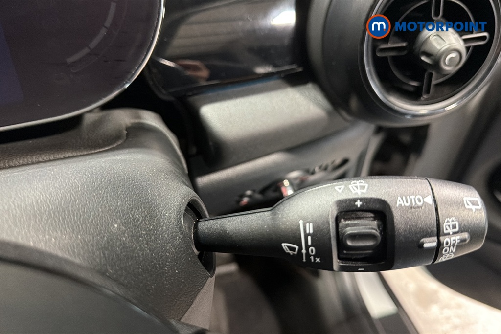 Mini Hatchback Cooper S Level 1 Automatic Electric Hatchback - Stock Number (1672433) - 6th supplementary image