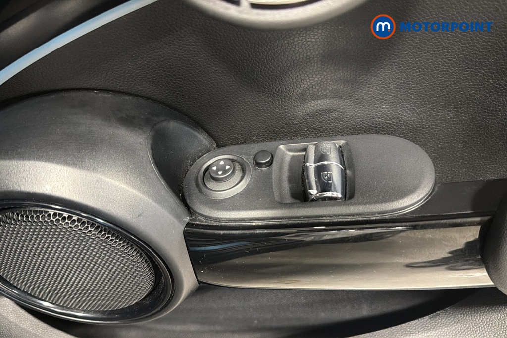 Mini Hatchback Cooper S Level 1 Automatic Electric Hatchback - Stock Number (1672433) - 19th supplementary image