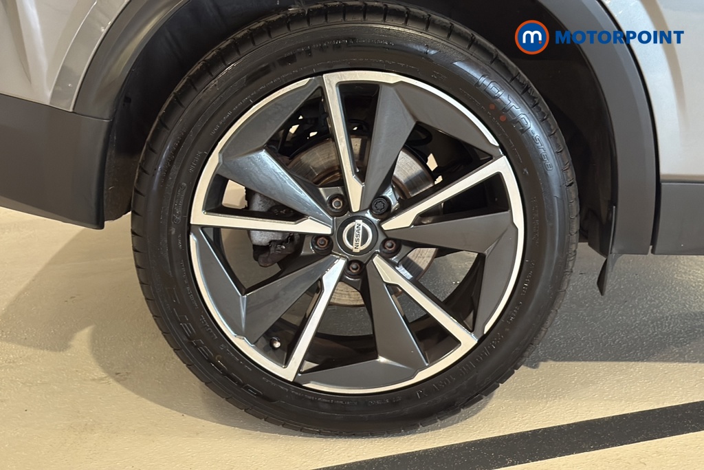 Nissan Qashqai Tekna Automatic Petrol SUV - Stock Number (1672564) - 46th supplementary image