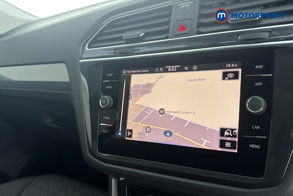 Volkswagen Tiguan Life Manual Petrol SUV - Stock Number (1672633) - 9th supplementary image