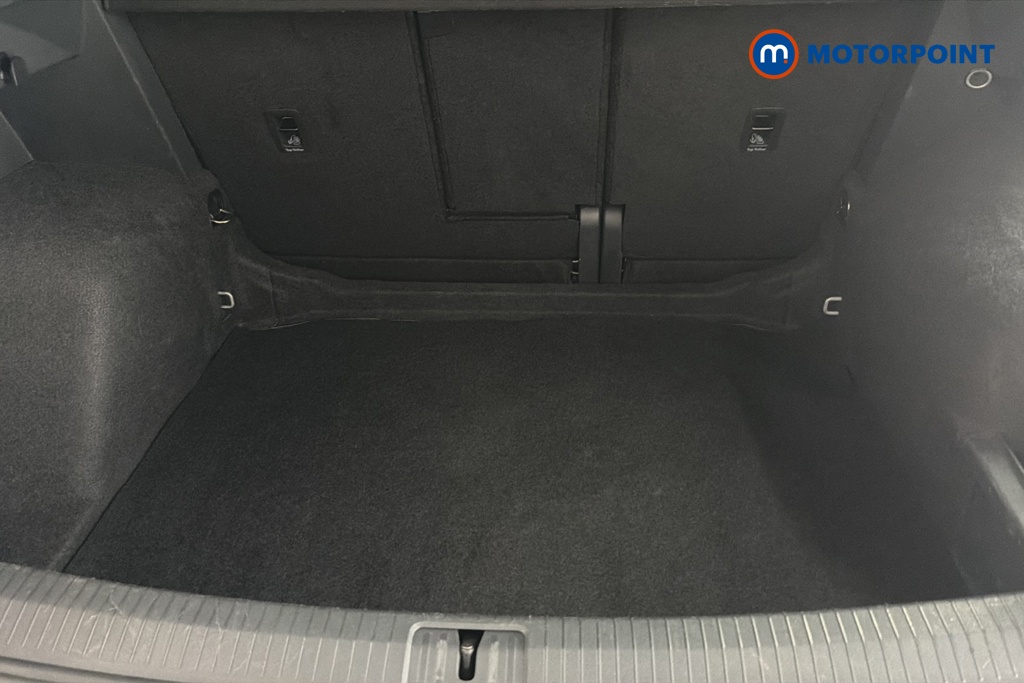 Volkswagen Tiguan Life Manual Petrol SUV - Stock Number (1672633) - 30th supplementary image