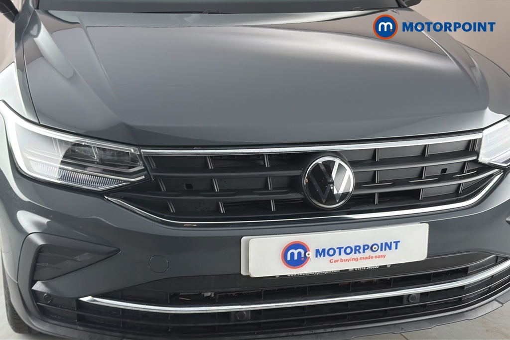 Volkswagen Tiguan Life Manual Petrol SUV - Stock Number (1672633) - 43rd supplementary image