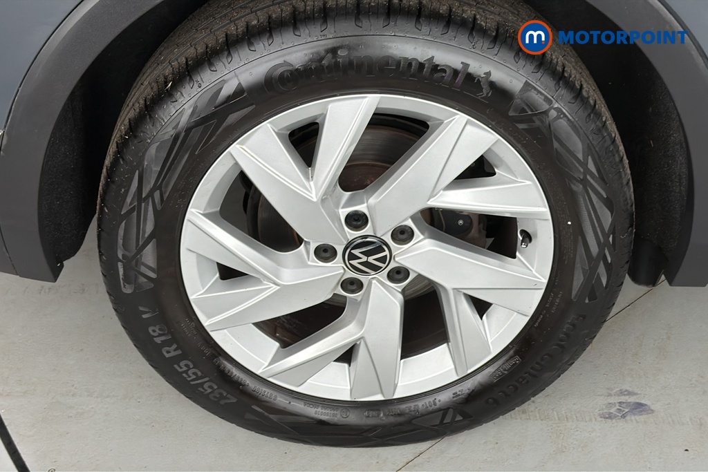 Volkswagen Tiguan Life Manual Petrol SUV - Stock Number (1672633) - 46th supplementary image
