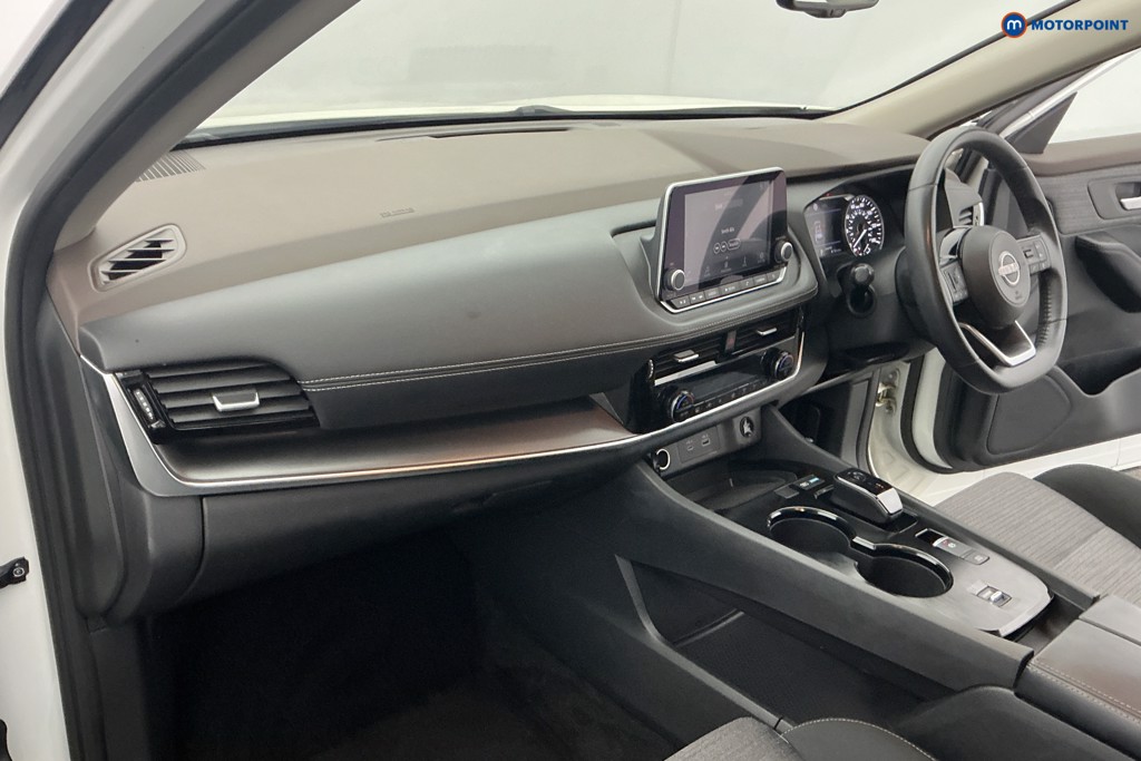 Nissan X-Trail Acenta Premium Automatic Petrol-Electric Hybrid SUV - Stock Number (1672656) - 9th supplementary image