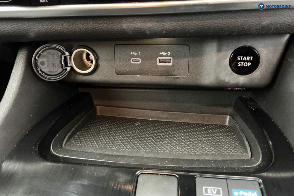 Nissan X-Trail Acenta Premium Automatic Petrol-Electric Hybrid SUV - Stock Number (1672656) - 16th supplementary image