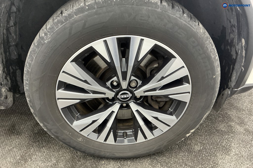 Nissan X-Trail Acenta Premium Automatic Petrol-Electric Hybrid SUV - Stock Number (1672656) - 33rd supplementary image