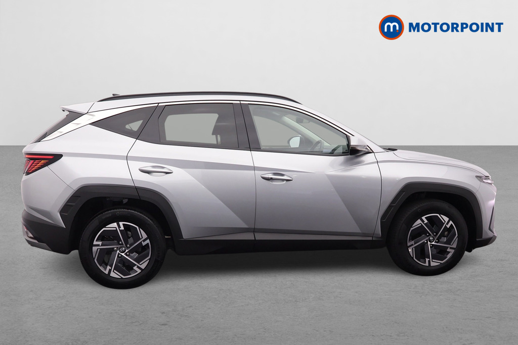 Hyundai Tucson Advance Manual Petrol SUV - Stock Number (1672692) - Drivers side