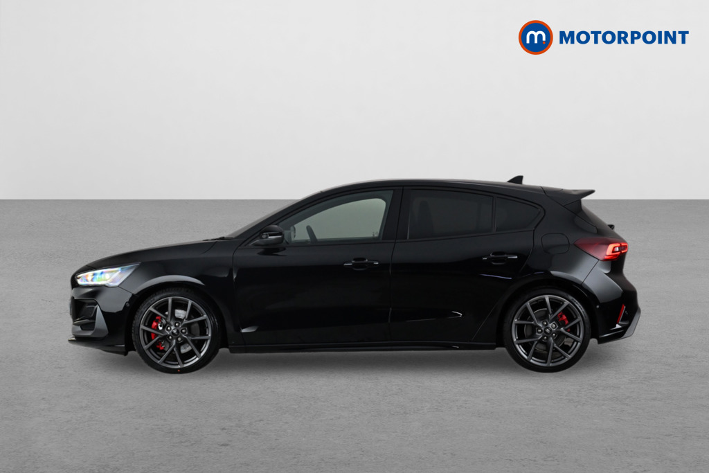 Ford Focus ST Manual Petrol Hatchback - Stock Number (1672751) - Passenger side