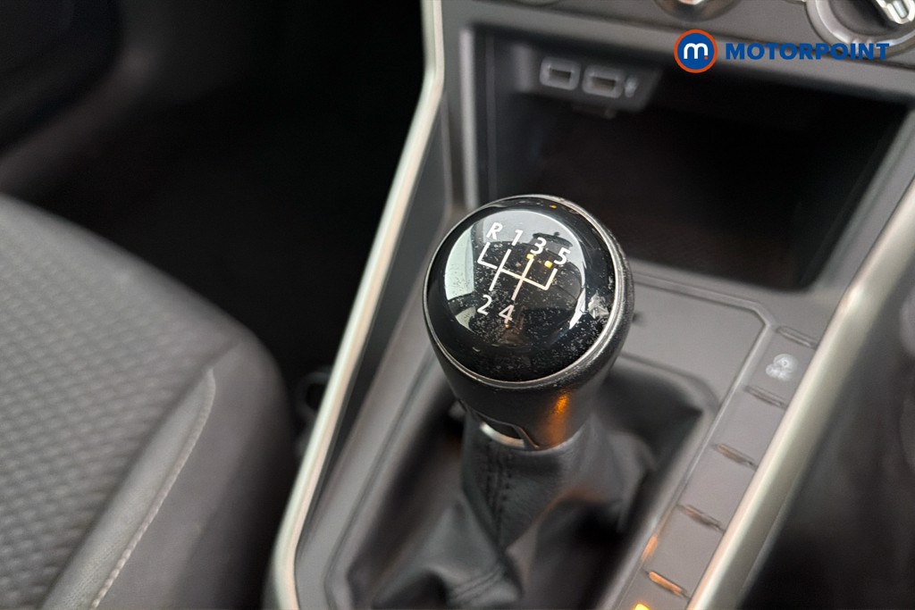 Volkswagen Polo Match Manual Petrol Hatchback - Stock Number (1673162) - 15th supplementary image