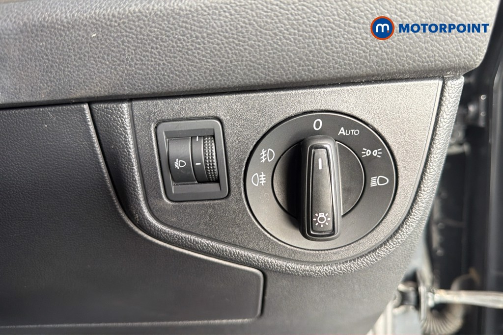 Volkswagen Polo Match Manual Petrol Hatchback - Stock Number (1673162) - 16th supplementary image