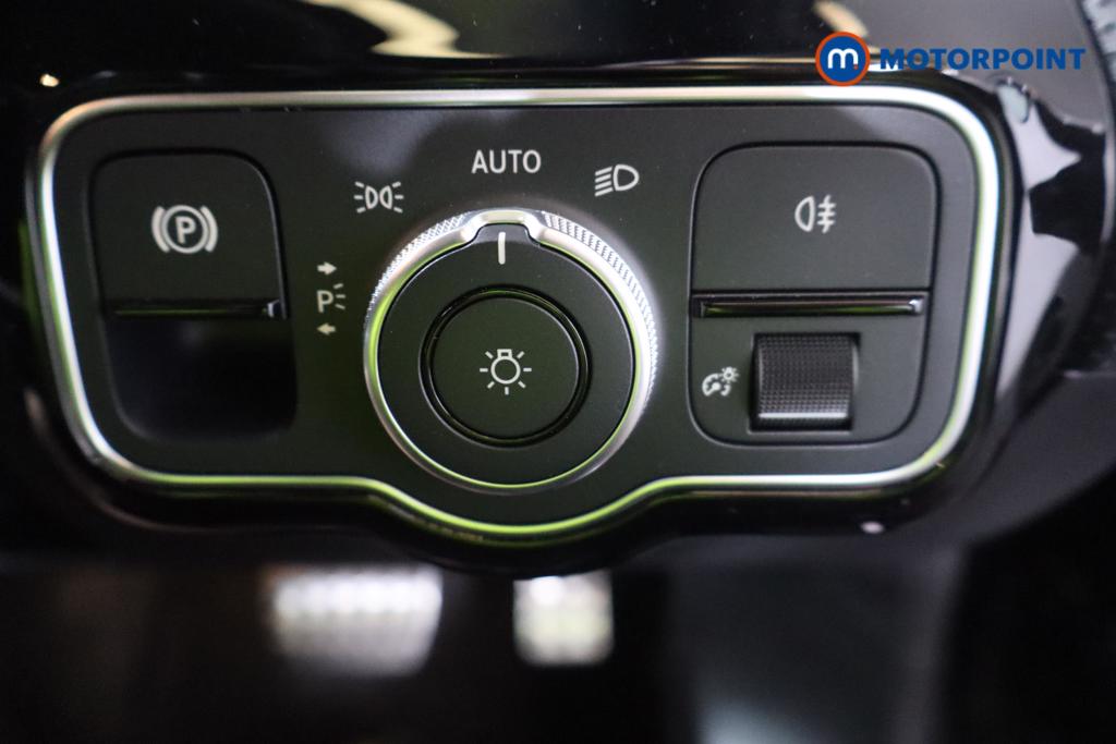 Mercedes-Benz A Class Amg Line Automatic Petrol Hatchback - Stock Number (1673593) - 9th supplementary image