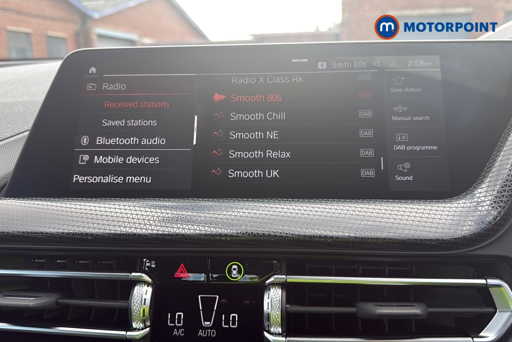 BMW 2 Series Sport Manual Petrol Saloon - Stock Number (1673732) - 8th supplementary image