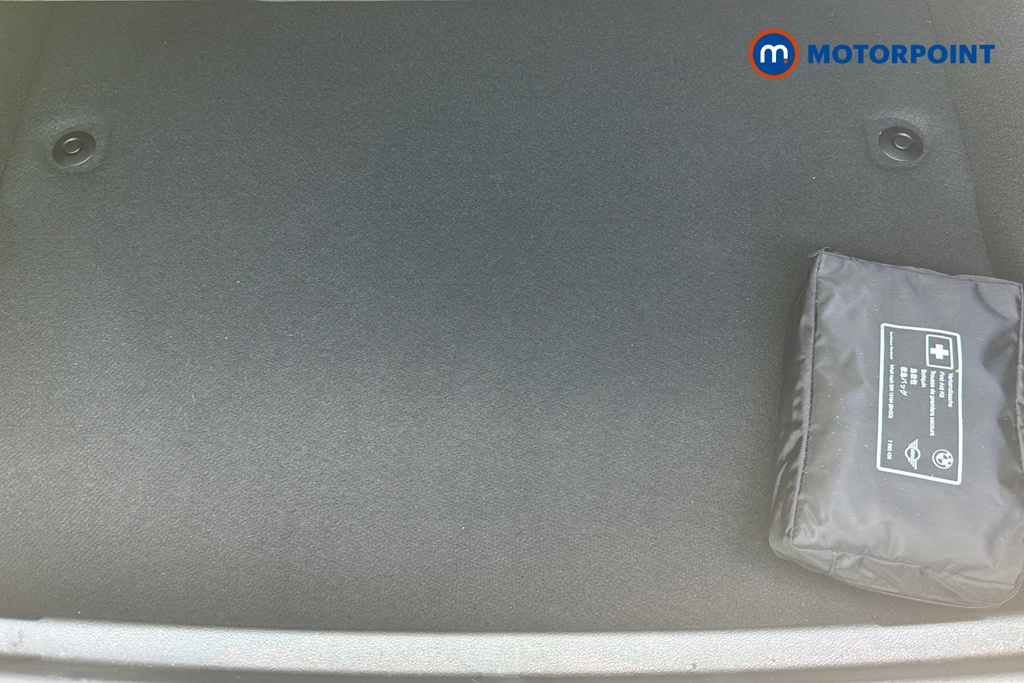 BMW 2 Series Sport Manual Petrol Saloon - Stock Number (1673732) - 33rd supplementary image