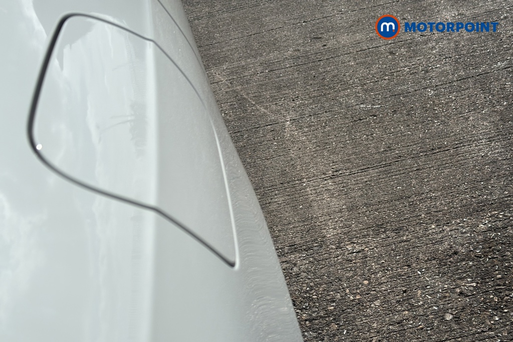 BMW 2 Series Sport Manual Petrol Saloon - Stock Number (1673732) - 41st supplementary image