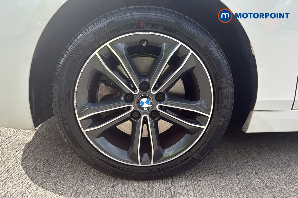 BMW 2 Series Sport Manual Petrol Saloon - Stock Number (1673732) - 44th supplementary image