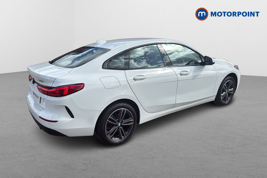 BMW 2 Series Sport Manual Petrol Saloon - Stock Number (1673732) - Passenger side rear corner