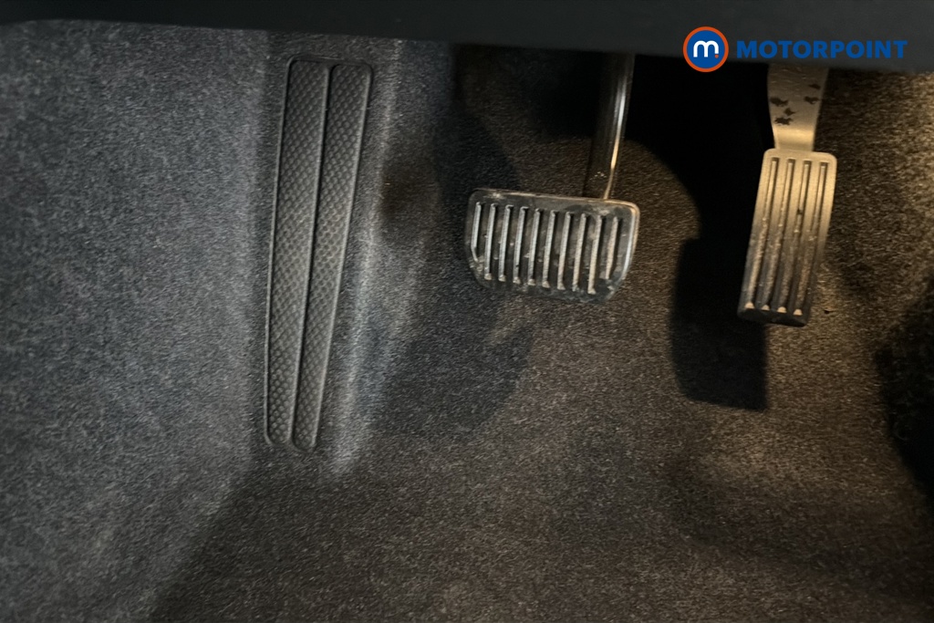 Volvo Xc40 Core Automatic Petrol SUV - Stock Number (1673777) - 24th supplementary image