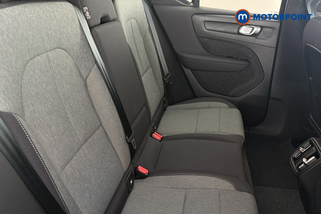 Volvo Xc40 Core Automatic Petrol SUV - Stock Number (1673777) - 25th supplementary image