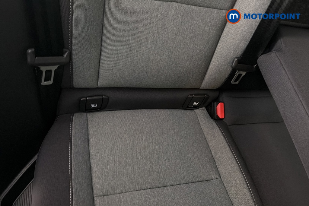 Volvo Xc40 Core Automatic Petrol SUV - Stock Number (1673777) - 27th supplementary image