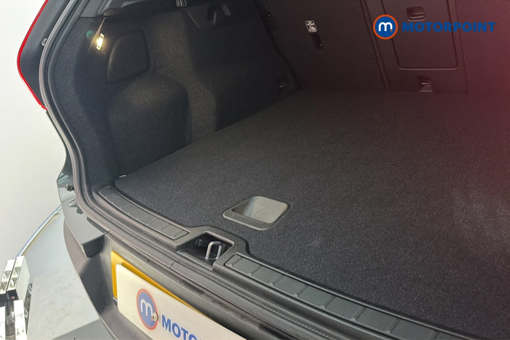 Volvo Xc40 Core Automatic Petrol SUV - Stock Number (1673777) - 30th supplementary image