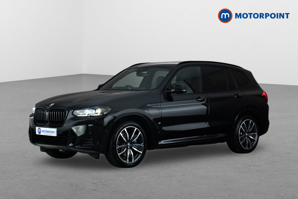 BMW X3 M Sport Automatic Petrol Plug-In Hybrid SUV - Stock Number (1673907) - Passenger side front corner