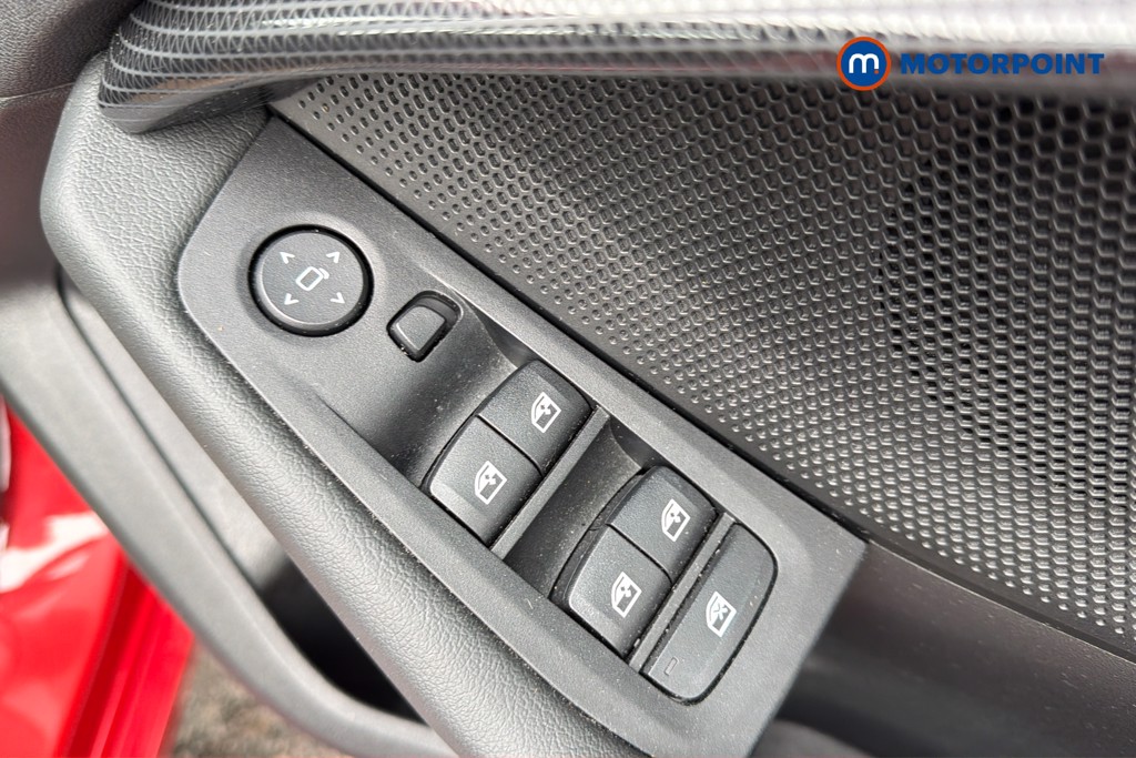 BMW 1 Series Sport Automatic Petrol Hatchback - Stock Number (1673910) - 5th supplementary image